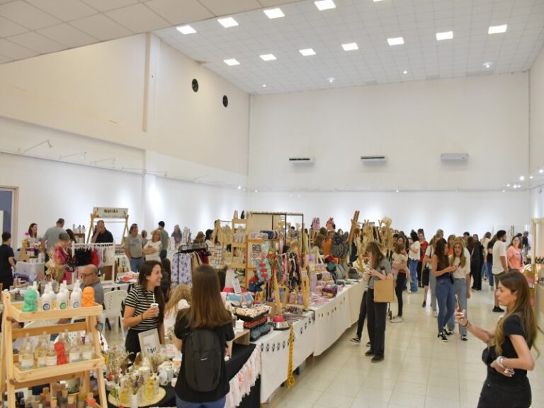Se celebra la Feria de Mujeres Emprendedoras por el Mes de la Madre