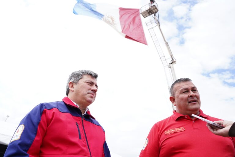 Bomberos de San Francisco participaron de la inauguración de un tramo de la Autovía 19
