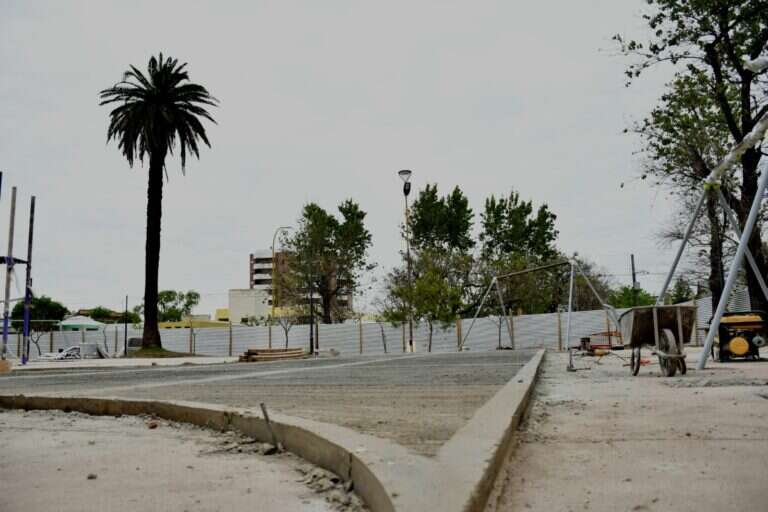 La Plaza Vélez Sarsfield estará renovada antes de fin de año