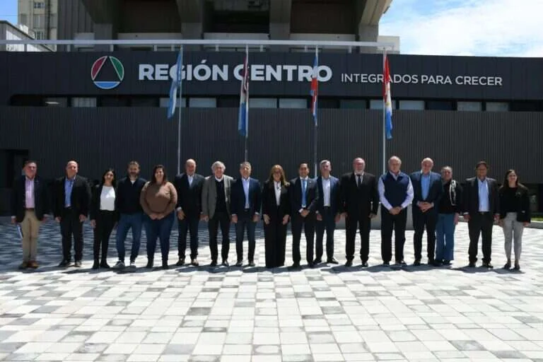 La Región Centro reunió a autoridades de Córdoba y Santa Fe en San Francisco para analizar temas comunes