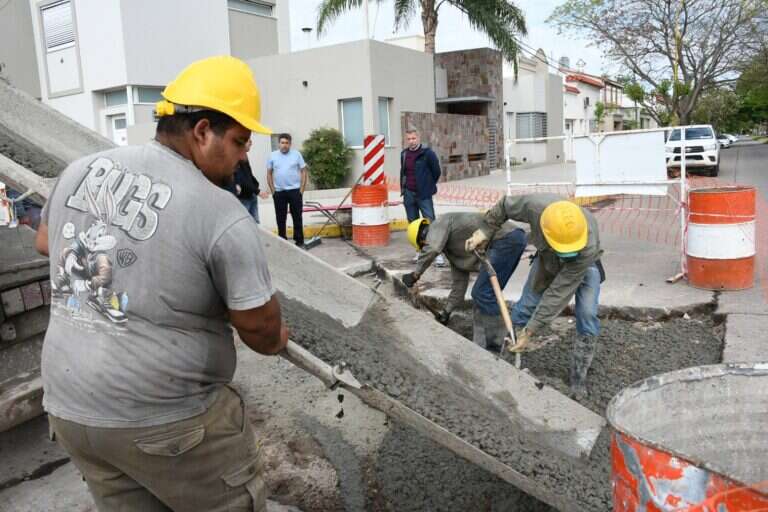 Avanza el Mantenimiento y Arreglo de calles sobre Bv. Sáenz Peña