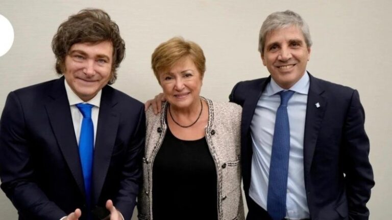El FMI recortó las proyecciones de crecimiento de Argentina para 2026 y 2027